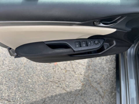 2017 Honda Civic Sport