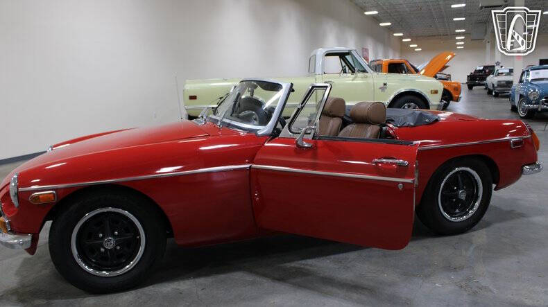 1972 MG B