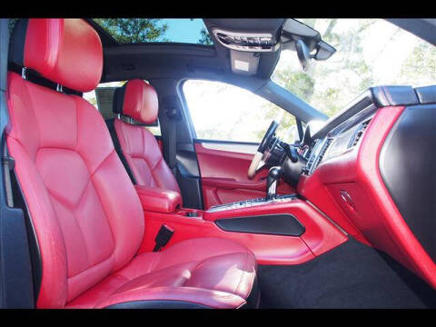 2018 Porsche Macan S