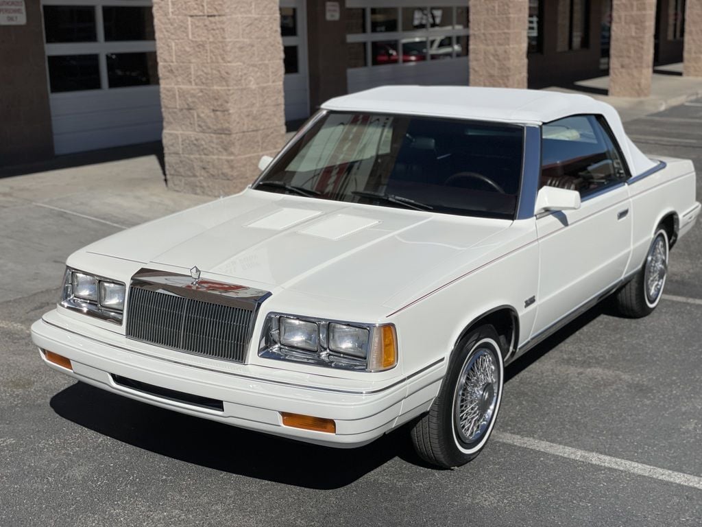 1986 Chrysler Le Baron 25