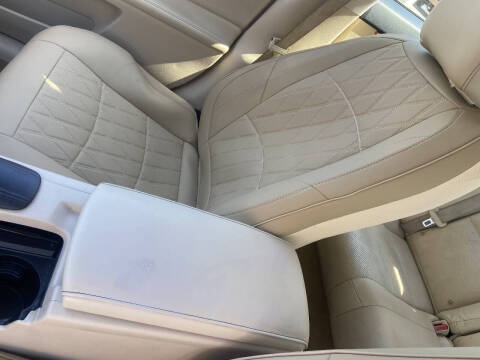 2013 Lexus ES 300h