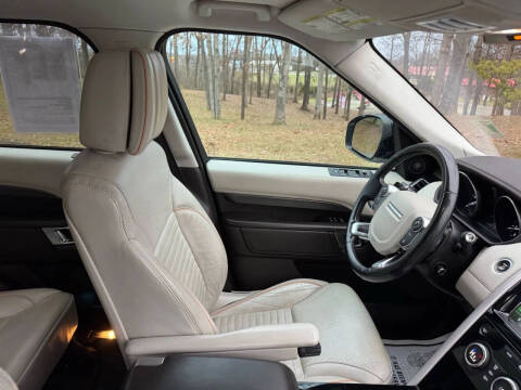 2017 Land Rover Discovery HSE Luxury