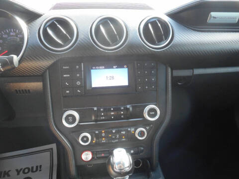 2021 Ford Mustang EcoBoost