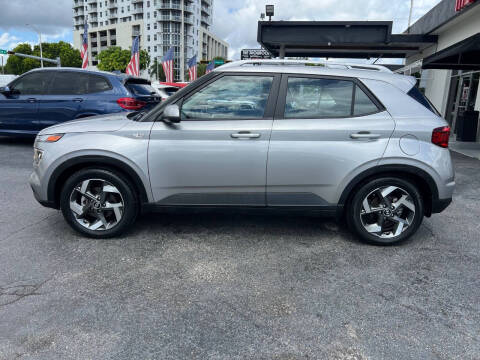 2023 Hyundai Venue SEL