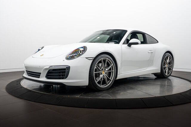 2017 Porsche 911 Carrera