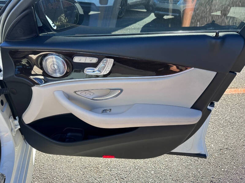 2017 Mercedes-Benz E-Class E 300