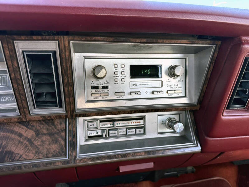 1985 Chrysler Le Baron Mark Cross