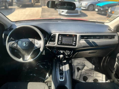 2017 Honda HR-V LX