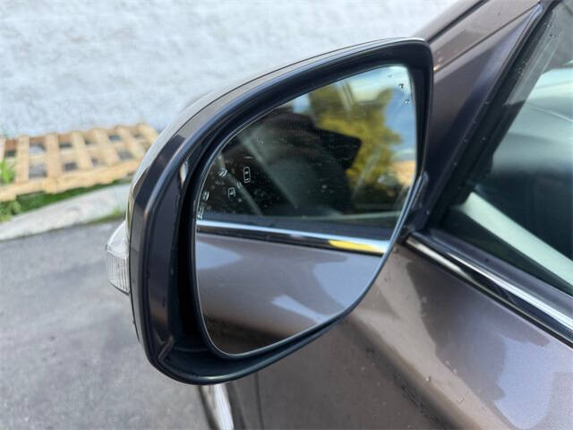 2020 Mitsubishi Outlander PHEV