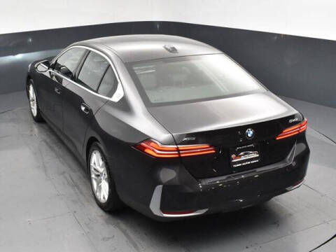 2025 BMW 5 Series 540i xDrive