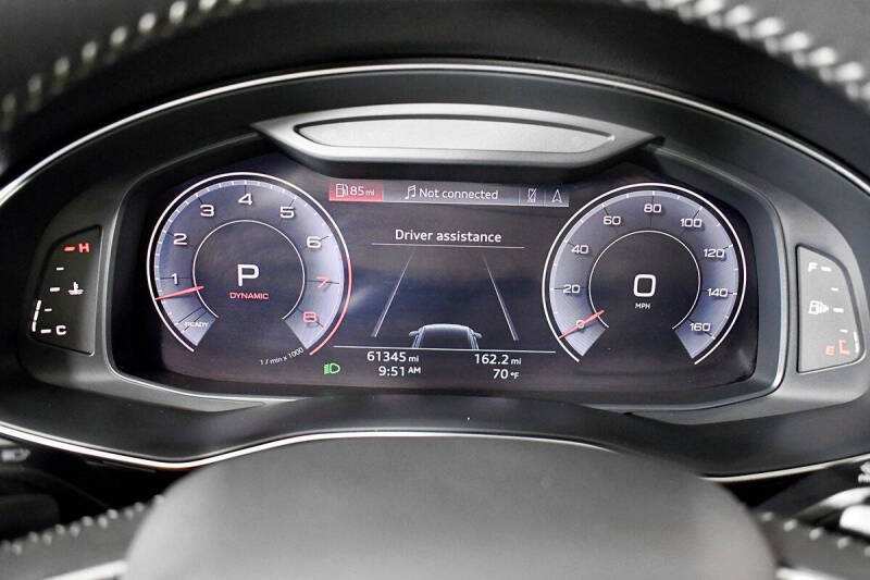 2019 Audi Q8 quattro Premium 55 TFSI