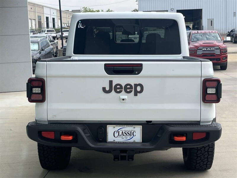 2025 Jeep Gladiator Mojave