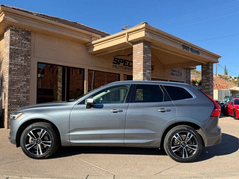 2020 Volvo XC60 T6 Momentum