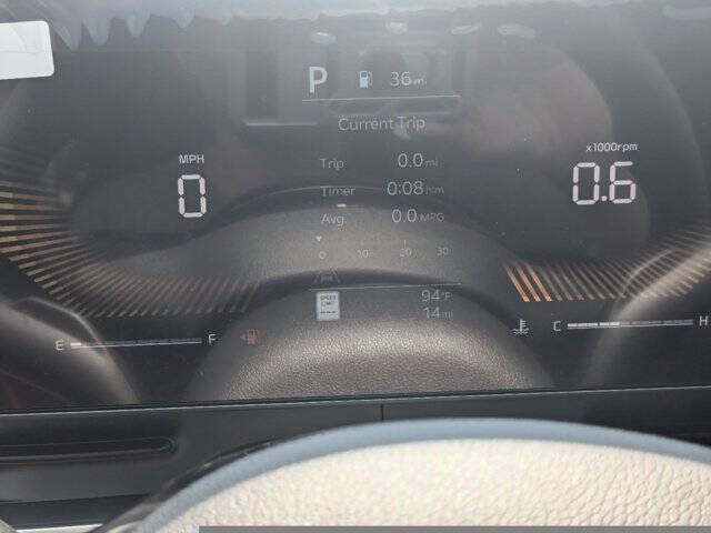 2025 Kia Carnival LX