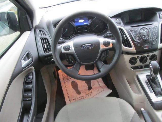2013 Ford Focus SE