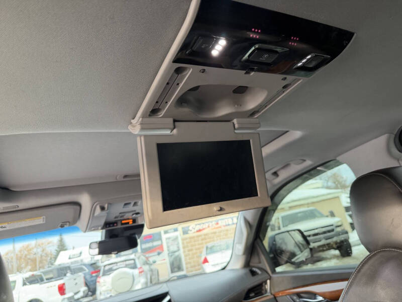 2018 Cadillac Escalade ESV Luxury