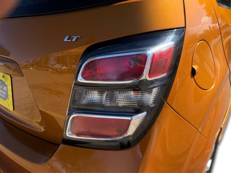 2017 Chevrolet Sonic LT Auto
