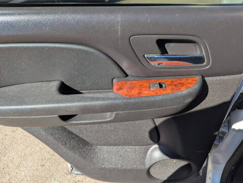 2012 Chevrolet Tahoe Special Service