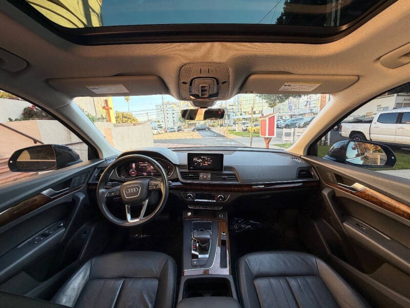 2018 Audi Q5 2.0T quattro Premium Plus