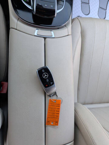 2017 Mercedes-Benz E-Class E 300