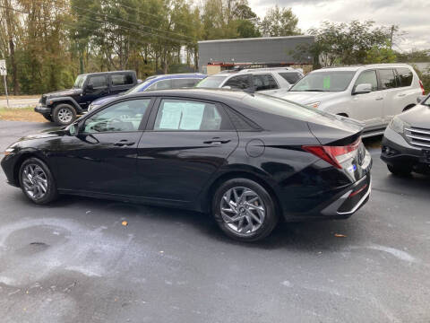 2024 Hyundai Elantra SEL