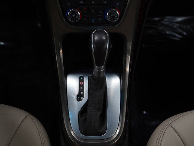 2013 Buick Verano Leather Group
