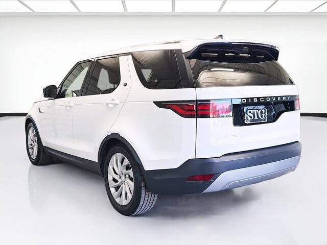 2024 Land Rover Discovery P300 S