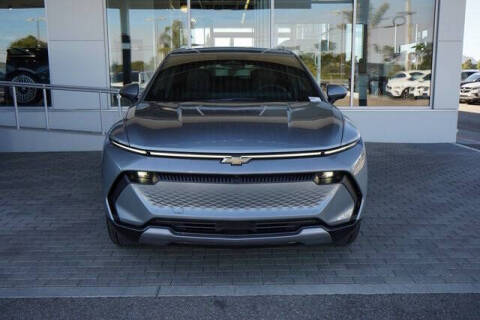 2025 Chevrolet Equinox EV LT 2