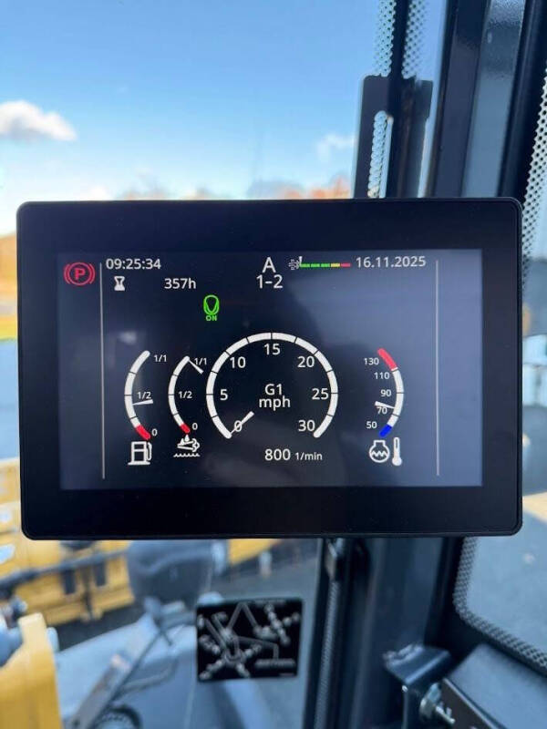 2021 John Deere 344L