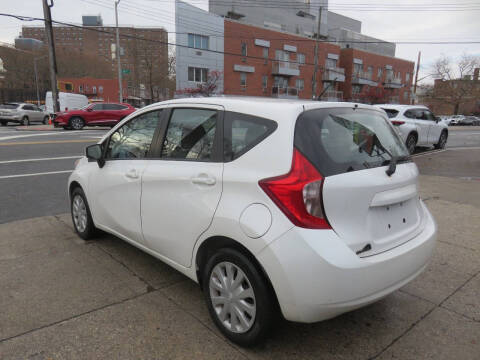 2015 Nissan Versa Note SV