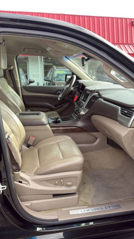 2017 Chevrolet Suburban LT