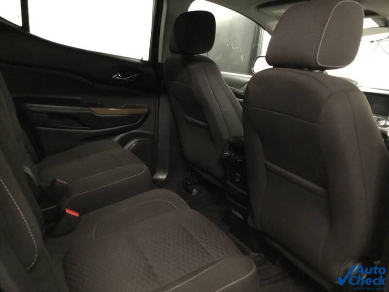 2019 GMC Acadia SLE-2