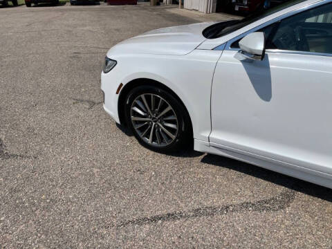 2017 Lincoln MKZ Premiere