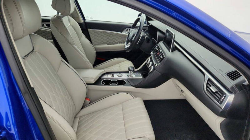 2019 Genesis G70 2.0T Advanced