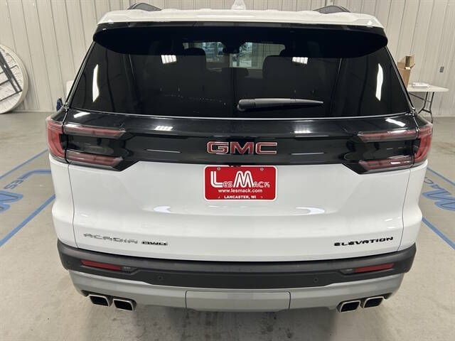 2025 GMC Acadia Elevation