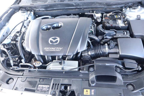 2018 Mazda MAZDA3 Touring