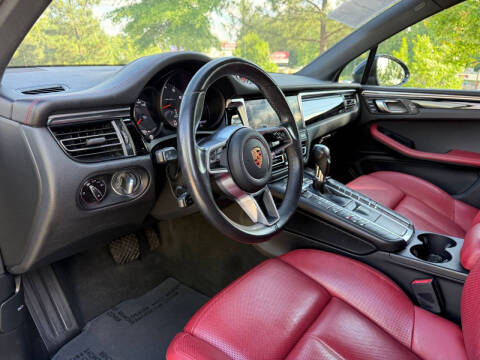 2020 Porsche Macan