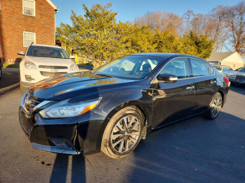 2017 Nissan Altima for sale at COLONIAL AUTO SALES in North Lima OH