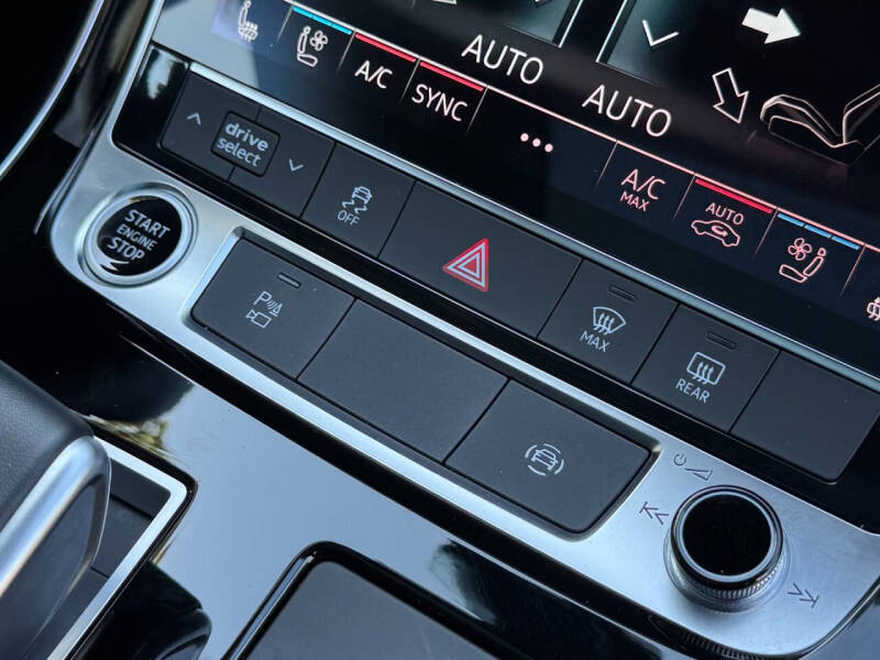 2025 Audi Q7 quattro Premium Plus 55 TFSI