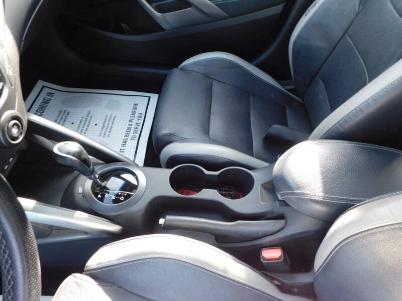 2016 Hyundai Veloster