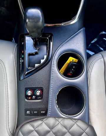 2015 Toyota Avalon Hybrid Limited