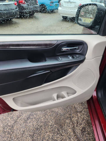 2016 Dodge Grand Caravan SE