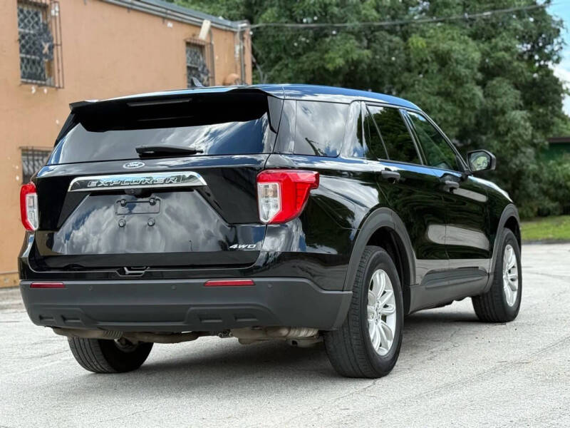 2021 Ford Explorer
