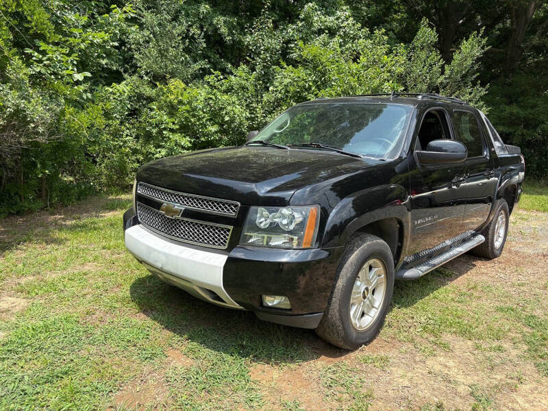 2011 Chevrolet Avalanche LT