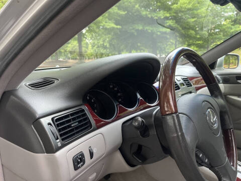 2002 Lexus ES 300