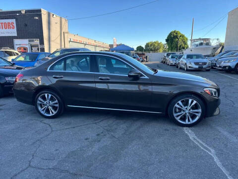 2016 Mercedes-Benz C-Class