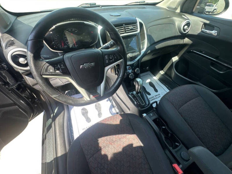 2019 Chevrolet Sonic LT Auto