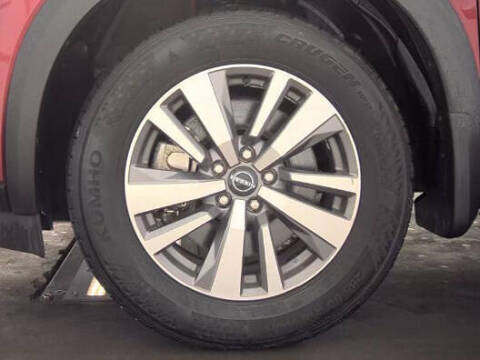 2022 Nissan Pathfinder SL
