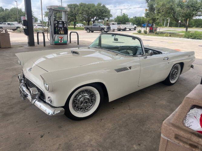 1955 Ford Thunderbird