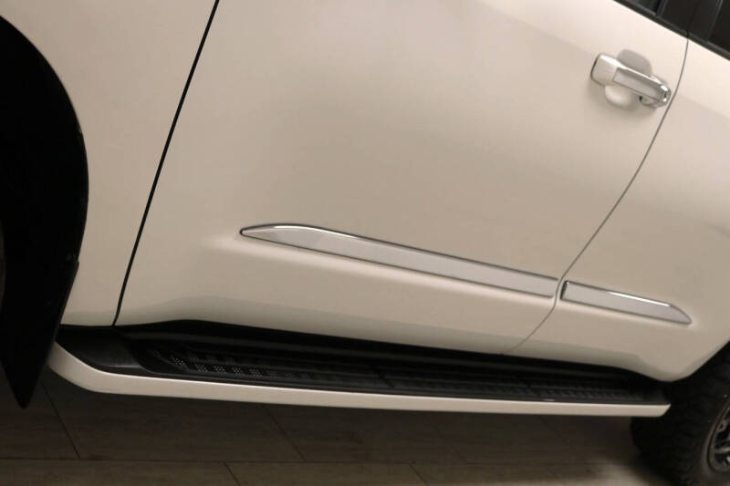 2020 Toyota Sequoia Platinum